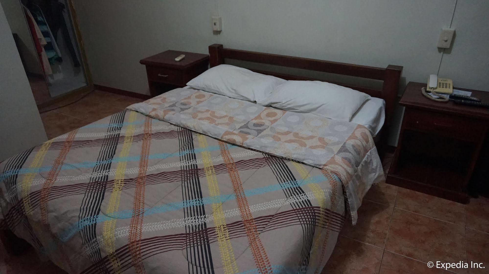 Phoenix Hotel Angeles Dış mekan fotoğraf